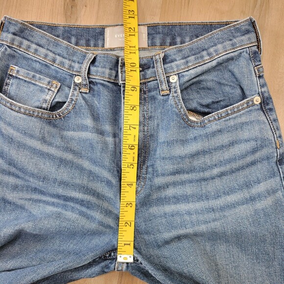 Women's Everlane The Cheeky Crop Jeans in Medium Wash Blue size 27 - Picture 6 of 8